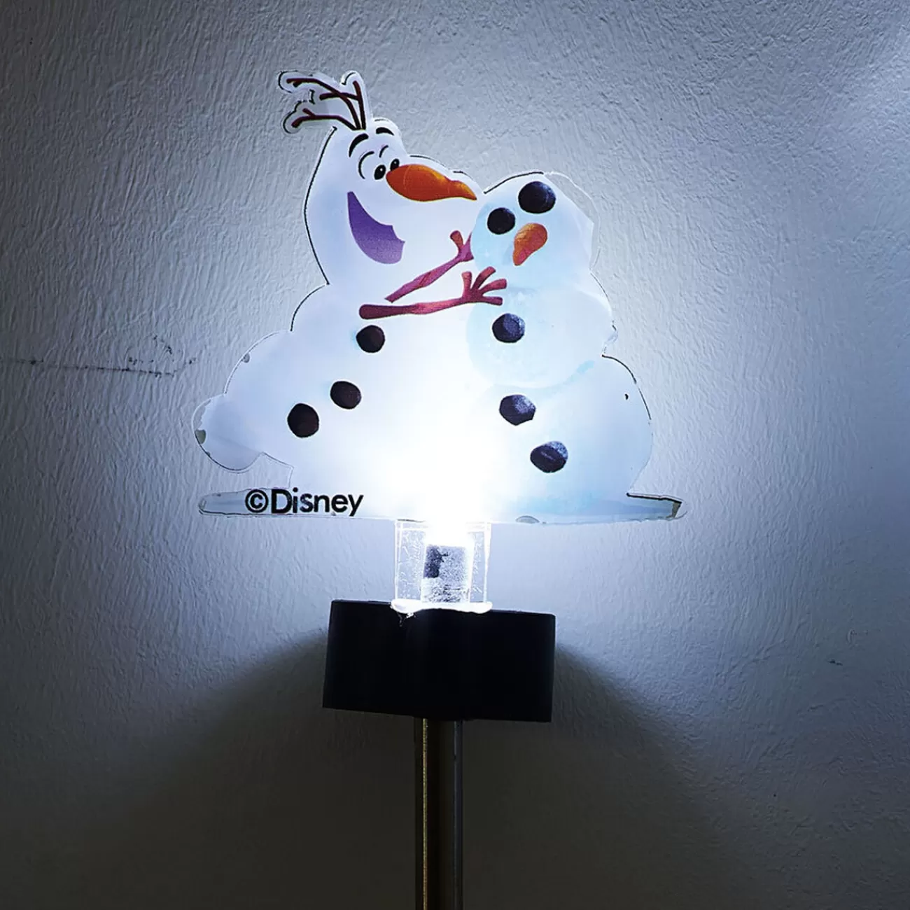 Gifi Borne solaire Olaf et un bonhomme de neige< Décoration Extérieure De Noël