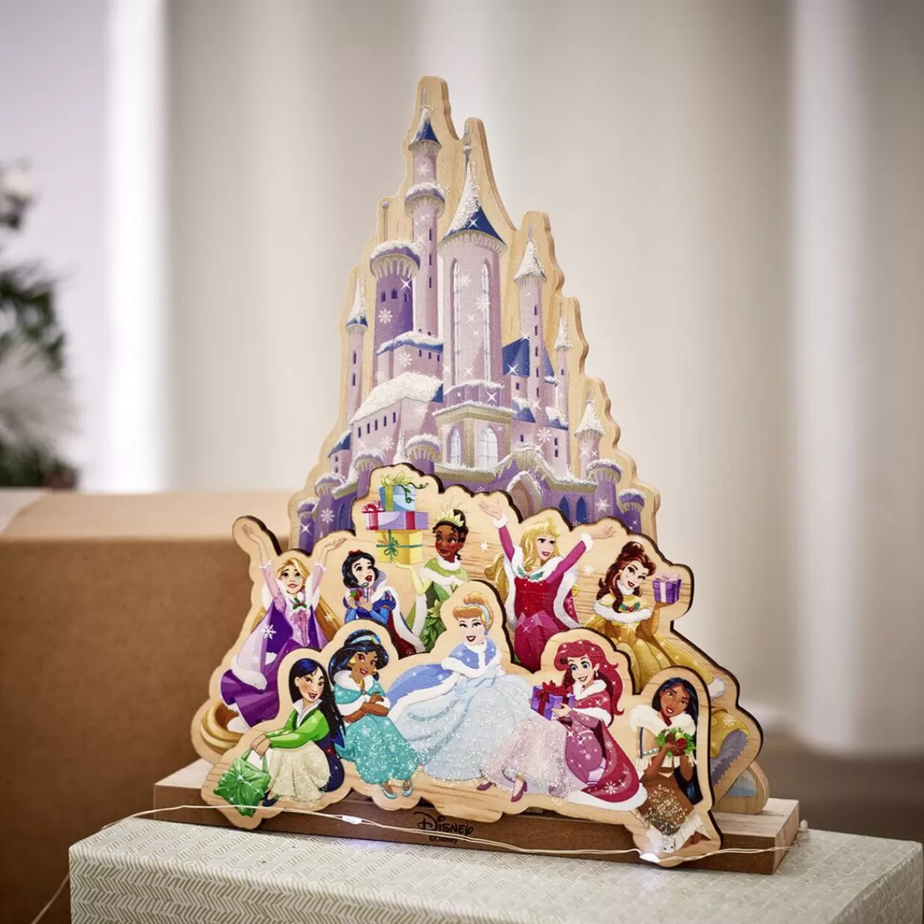 Gifi Décoration à poser Princesses Disney bois L21xH25cm< Décoration Intérieure De Noël