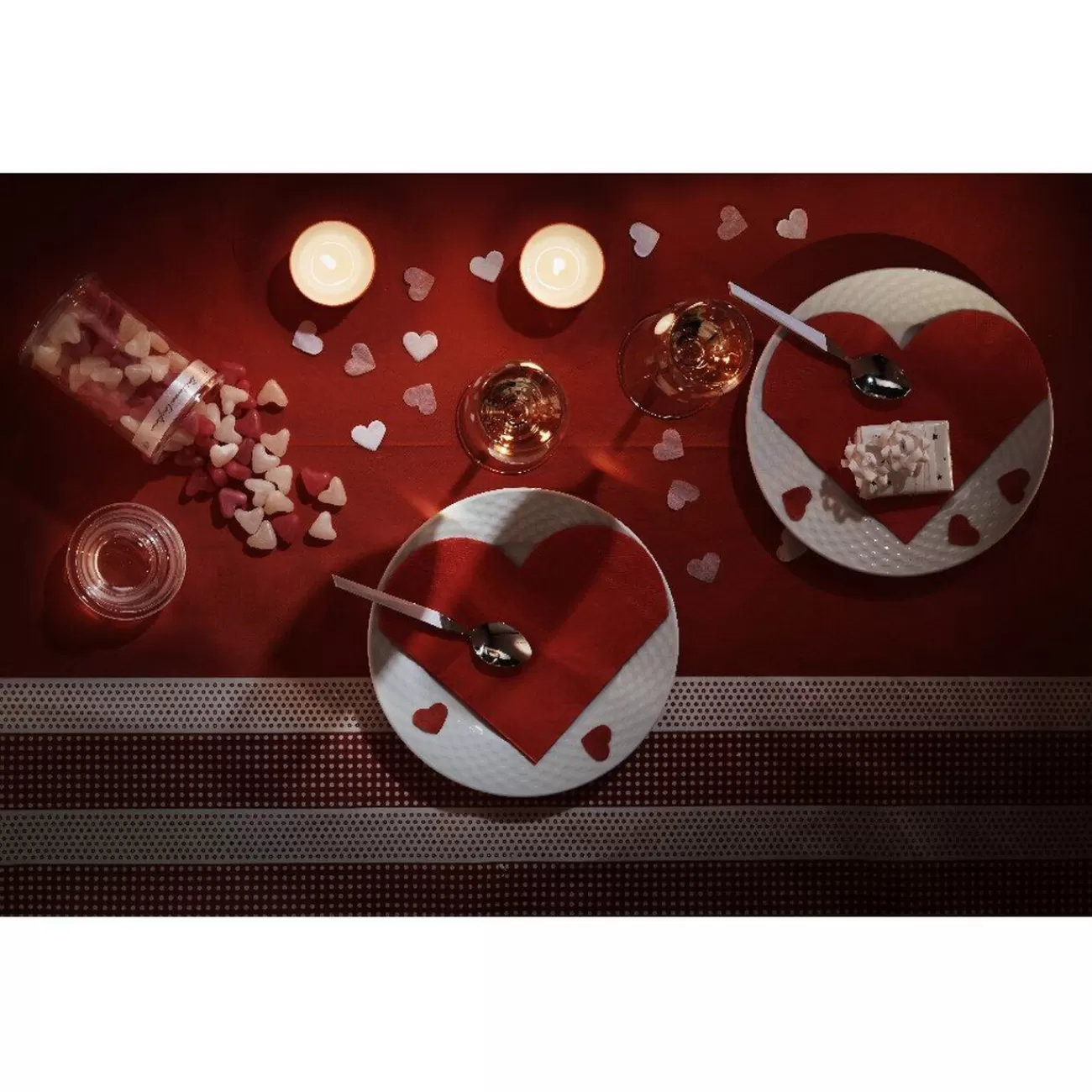 Gifi Lot de 12 serviettes en papier coeur rouge Discount